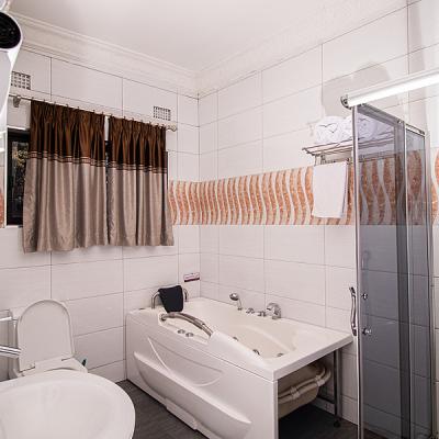 Bathroom1 S1