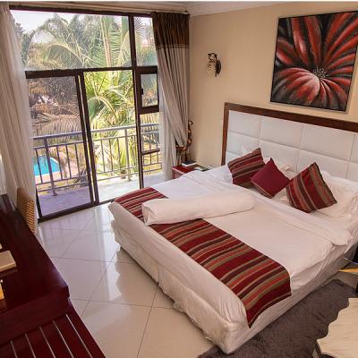 Hotelroom5