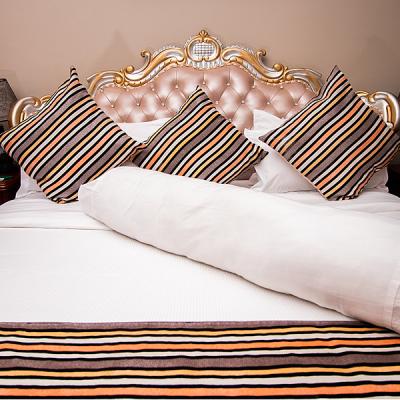 Hotelroom7